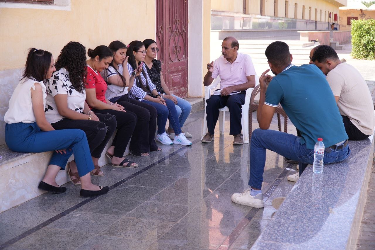 مجموعة نقاش وتبادل خبرات